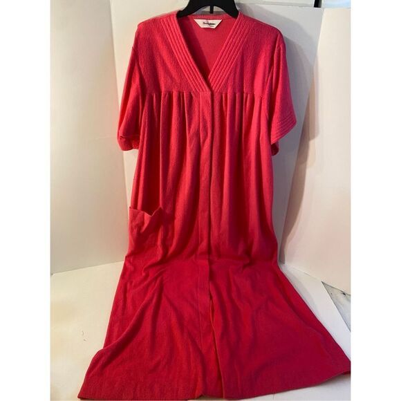 Shadowline terry cloth robe large L Made in USA snap buttons Pink - Picture 1 of 3